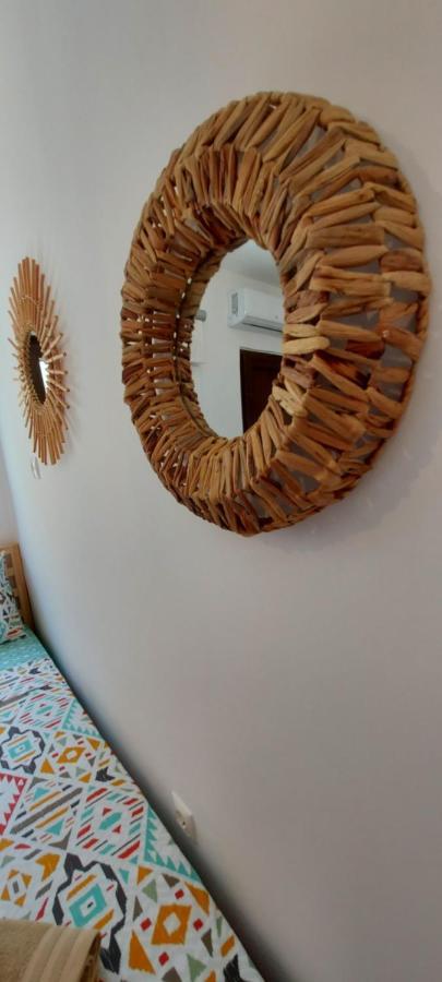 Birdhouse Room Ermoupoli Bagian luar foto